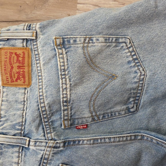 Levia Superlow Wide Leg Jeans - Picture 7 of 7